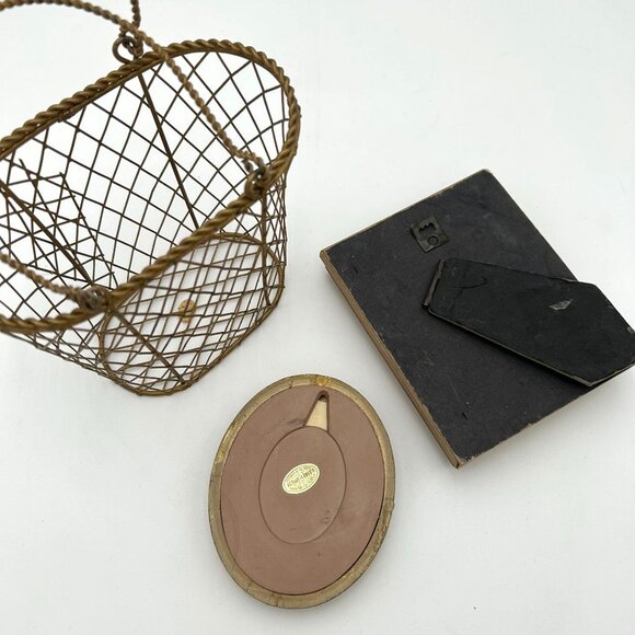 Vintage Wire Basket & Miniature Framed Art Set - Picture 2 of 2